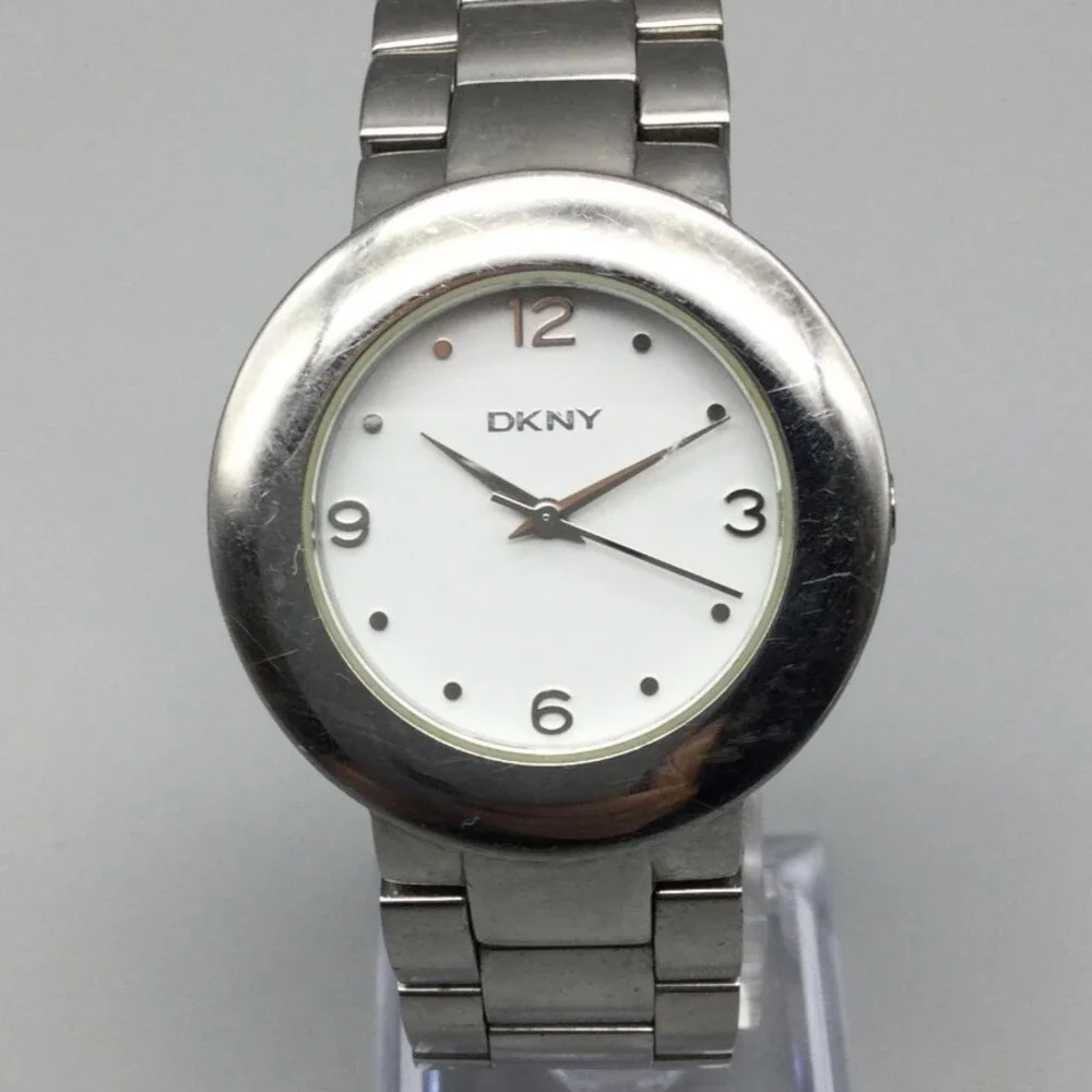 DKNY Womens Watch 36mm White Dial Silver Tone Stainless NY-4815 New Battery 6.5